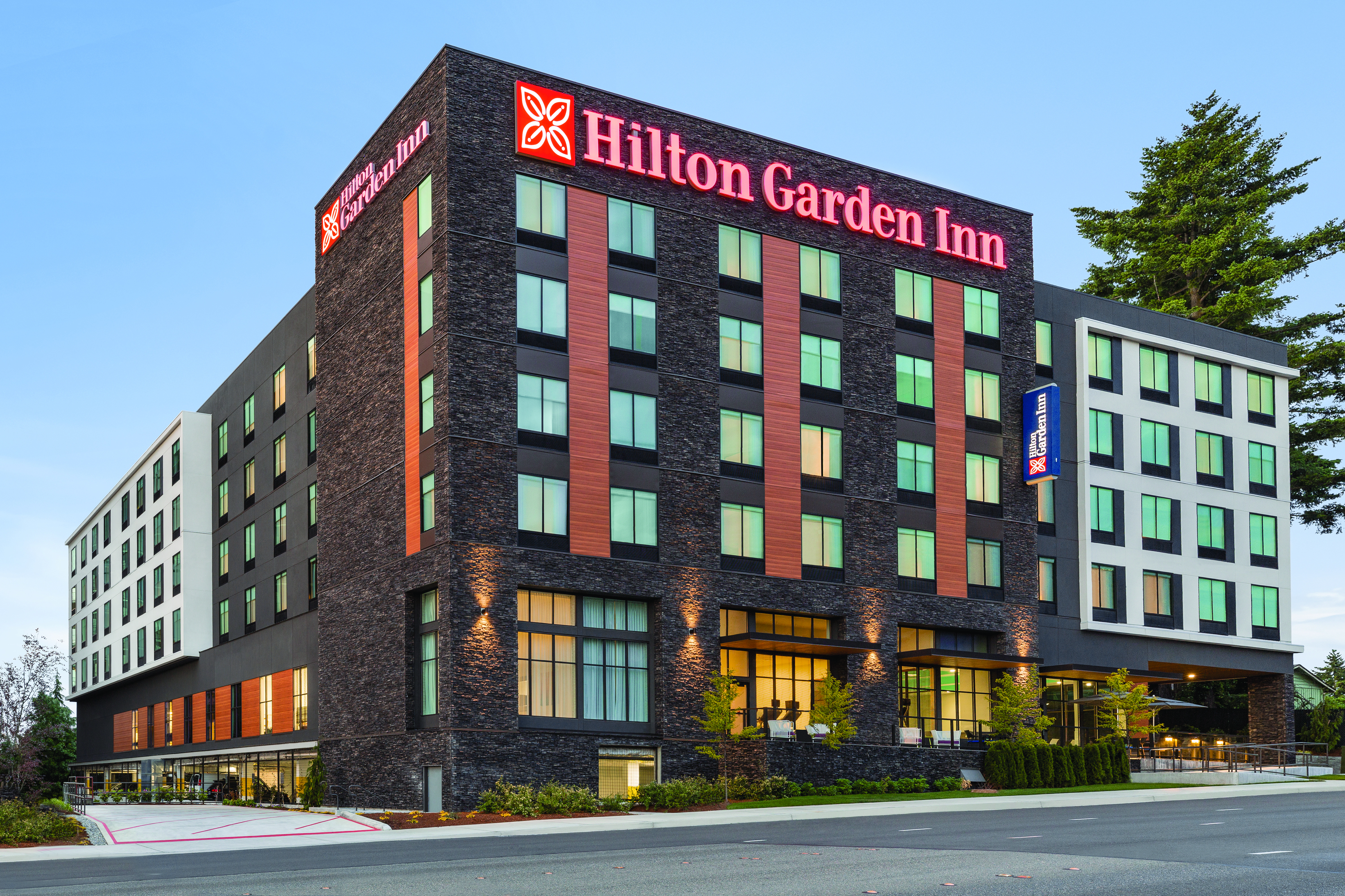 Hilton Garden Inn Seatac Exterior Photo